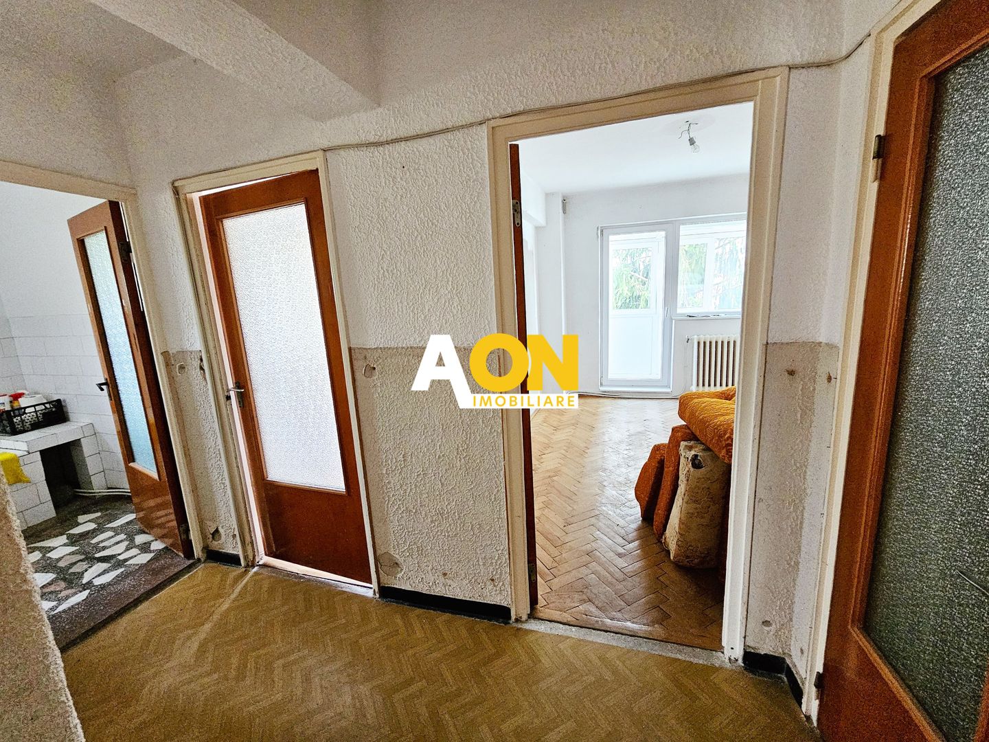 Apartament 3 camere, decomandat, zona Liceului Sportiv - Poză 6
