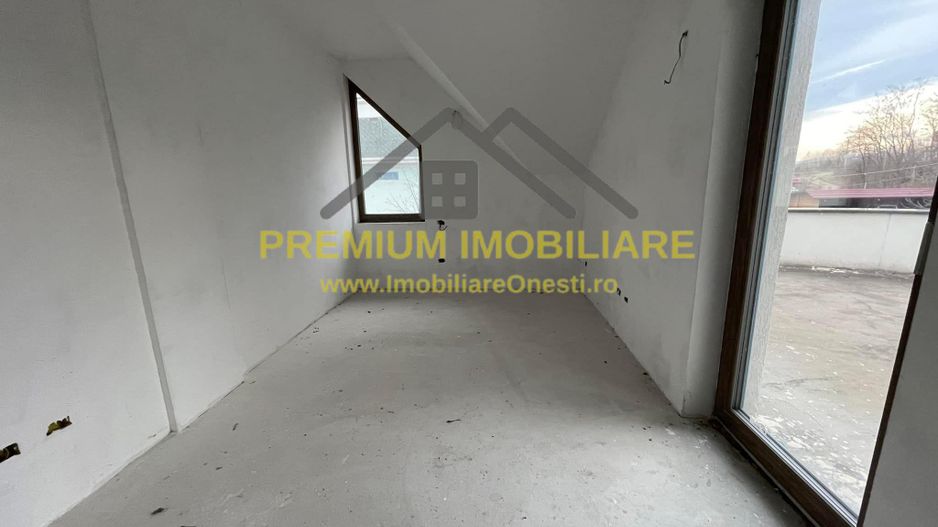 Vila de Vanzare Onesti - Zona de sus - Poză 8