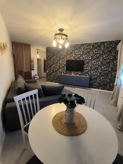 AP. 2 CAMERE PACII, PRIMA INCHIRIERE, LOC PARCARE, METROU 3 MINUTE - Poză 3