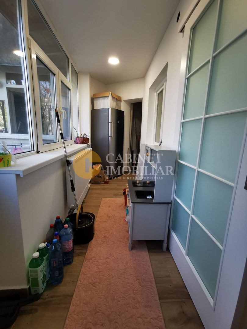 4 camere decomandat, renovat complet – Nicolina 1, prima statie - Poză 10