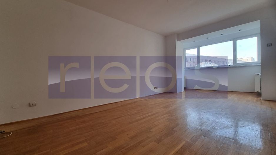 VANZARE 2 CAMERE - SEMIDECOMANDAT-ZONA TINERETULUI - Poză 1