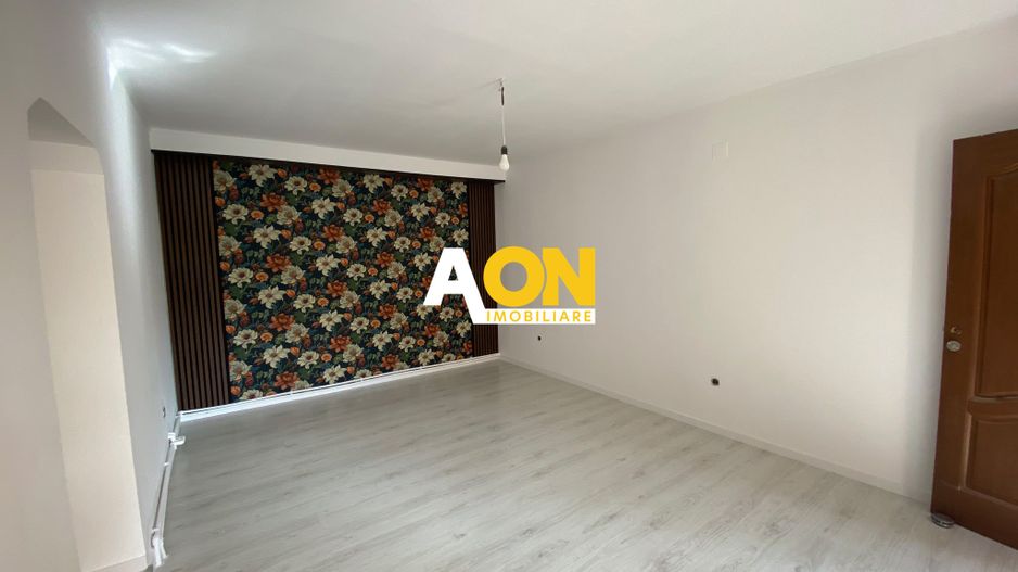 Casa Individuală 7 Camere, 2 Băi,  250 mp Utili - Poză 7