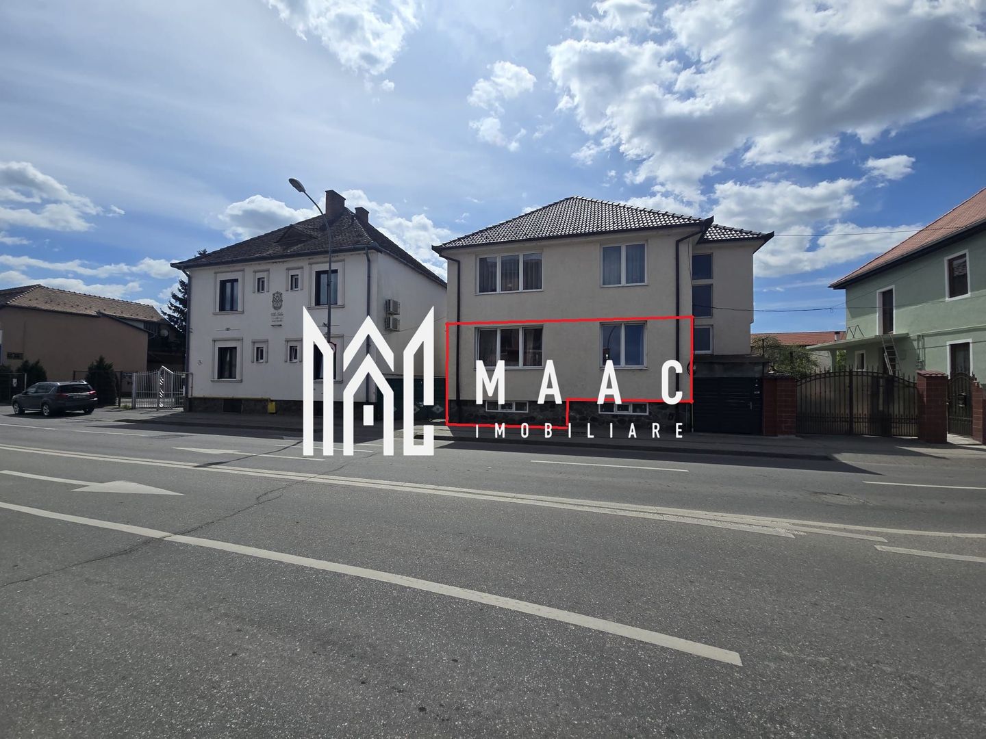 Duplex pe un singur nivel 4 camere zona Centrala - Poză 1