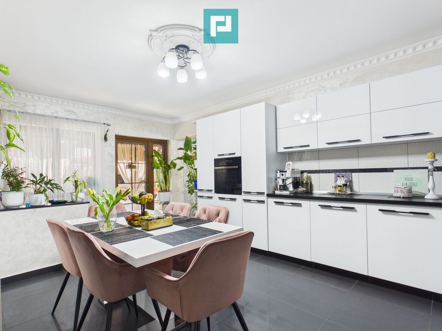 Casa cu 4 camere in Aradul Nou - Poză 4