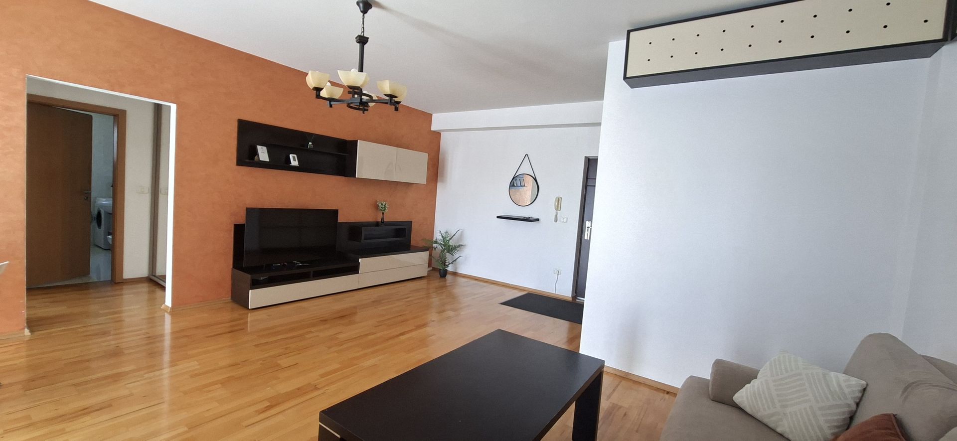 Apartament cu 2 camere si loc de parcare - Torontalului - Poză 3
