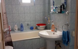 Ag EUROPA vinde ap. 2 camere 65mp în Carpați 2 Etaj 4 - Poză 7