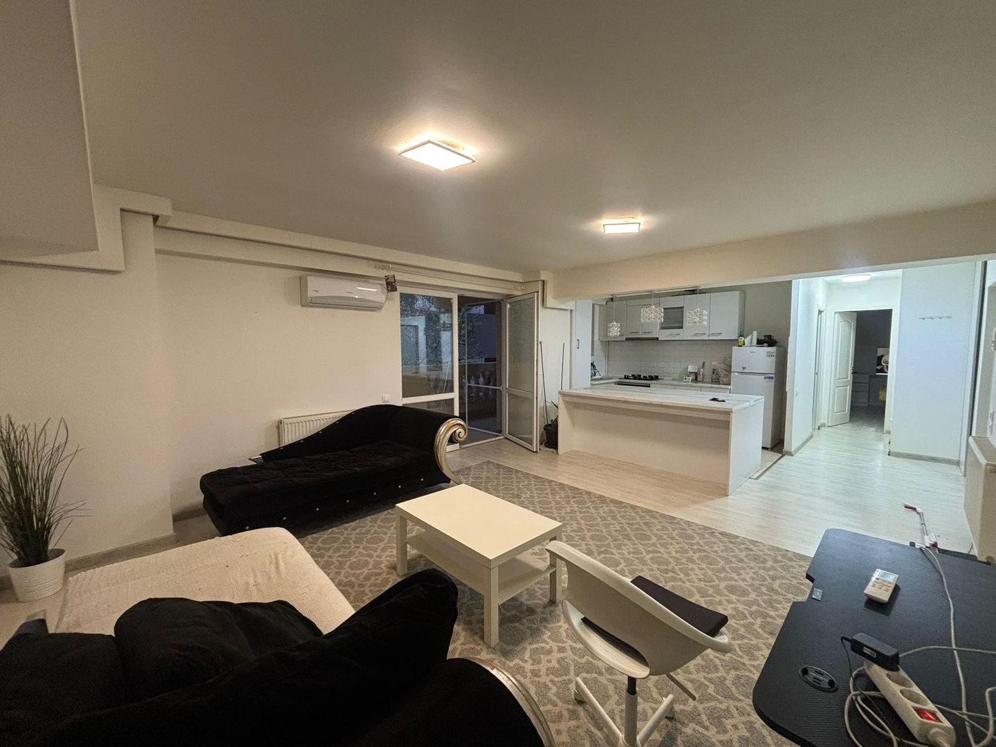 AP. 3 CAMERE TITAN,LOC DE PARCARE, 93.59 MP UTILI,MODERN , COMISION 0% - Poză 2