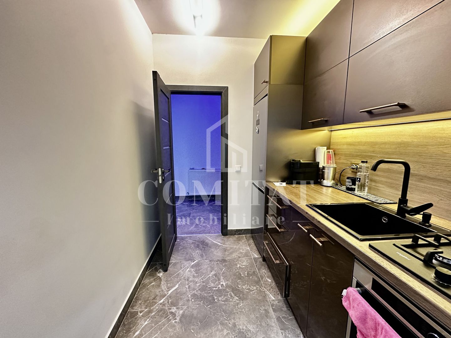 Apartament la cheie | Parcare | Zona Str Porii - Poză 9