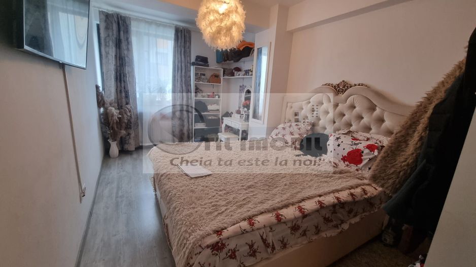 Ap cu 3 camere, 58 mp + terasa 40 mp si loc de parcare - 115000 euro - Poză 1
