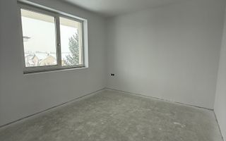 Apartament 3 camere de vânzare – Șelimbăr, zona Mihai Viteazu - Poză 4