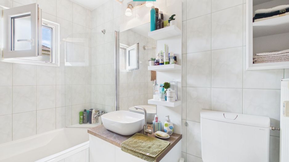 Decebal – PB 3 camere renovat modern - Poză 12