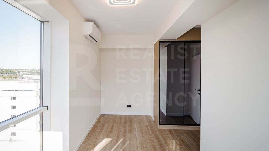 Vânzare, apartament, 3 camere, str. Calea Ieșilor, Sculeni - Poză 9