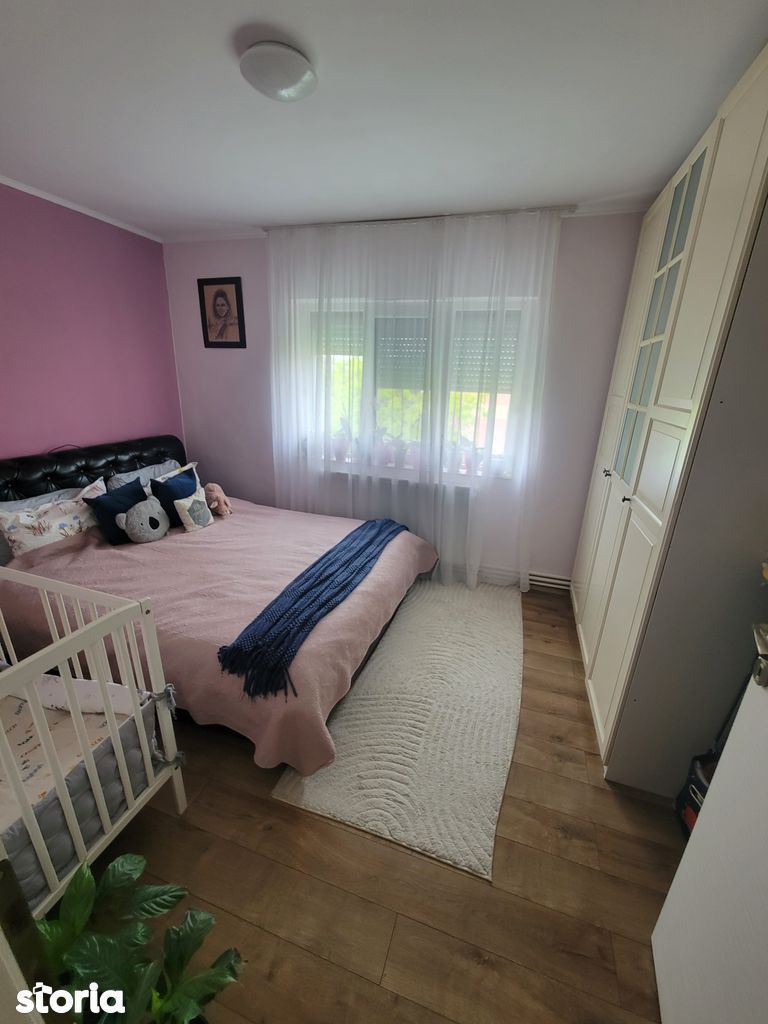 BRASADAS vinde ap 2 cam mobilat etaj 4/4. - Poză 9