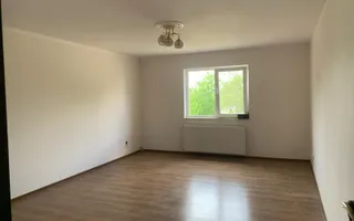 Duplex premium în vatra veche a localității Moșnița Veche - Poză 13