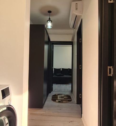 De vanzare apartament cu 3 camere, Piata Centrala, et. 3, 105.000 euro - Poză 11
