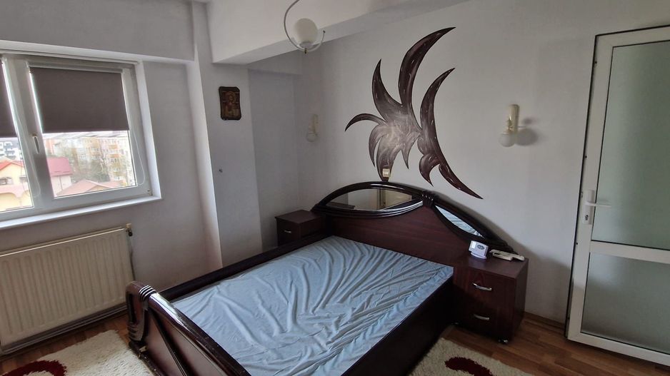 Apartament 3 camere central Falticeni-decomandat - Poză 4