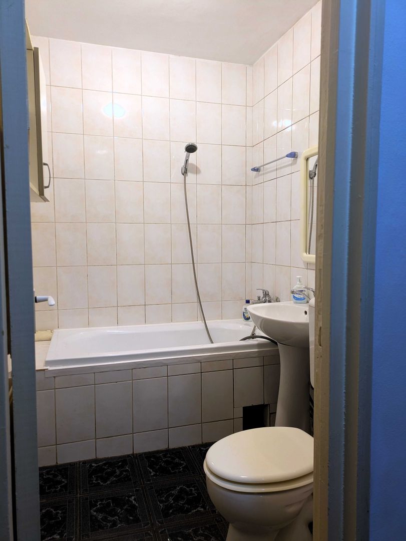 Garsoniera str. Soarelui, cartier Astra, Bv - vanzare - Poză 4