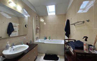 Inchiriere casa individuala in Borhanci! Disponibila din 15 Noiembrie - Poză 19