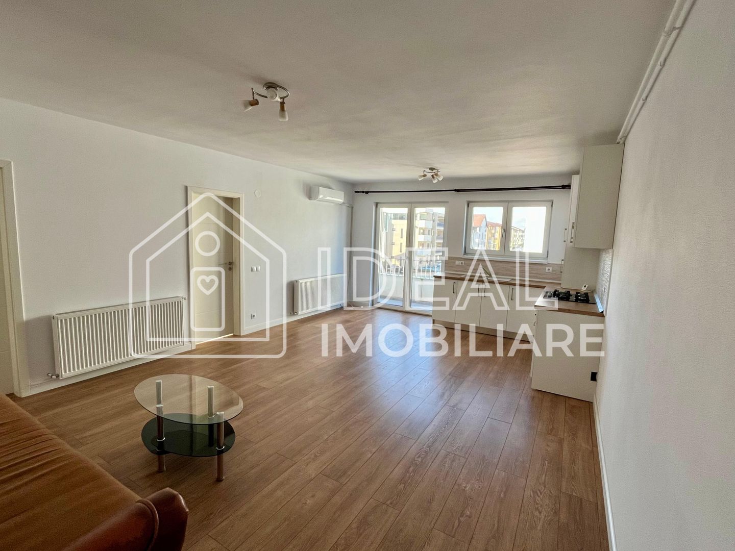 Apartament cu 3 camere si doua balcoane – Cartierul Arhitectilor - Poză 2