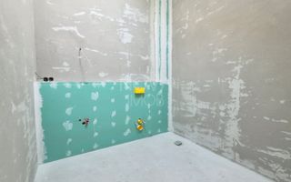 Casa generoasa cu 7 camere, 3 bai, dressing si parcare – Sura Mica - Poză 15