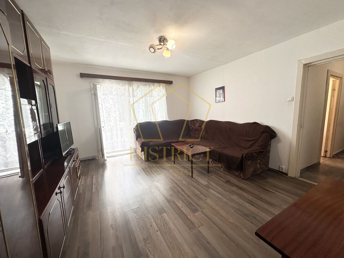 Apartament cu 3 camere decomandat | Complexul Studentesc | PetFriendly - Poză 1