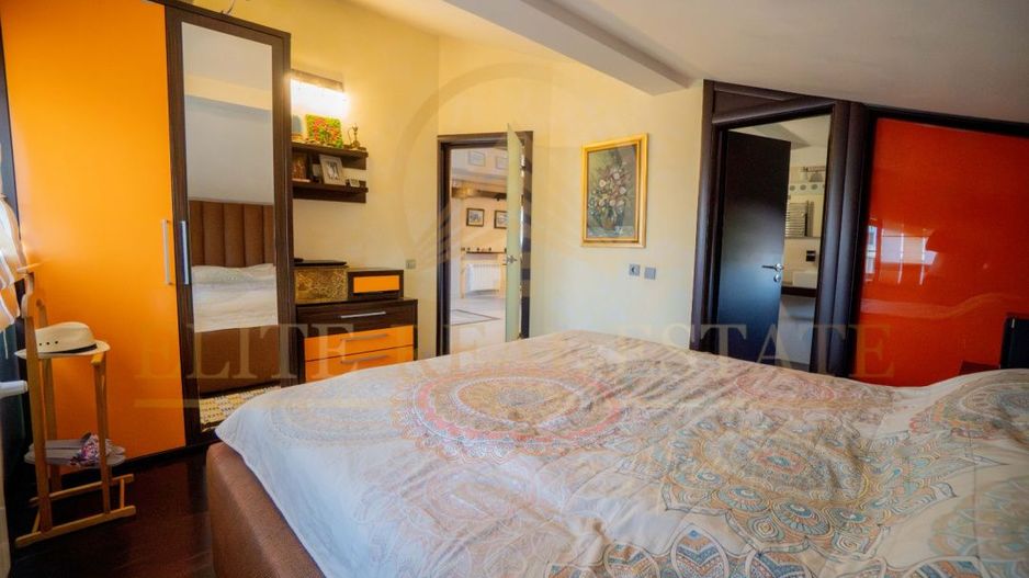 Inel II -Dezrobirii -  Vanzare apartament cu 4 camere - Poză 12