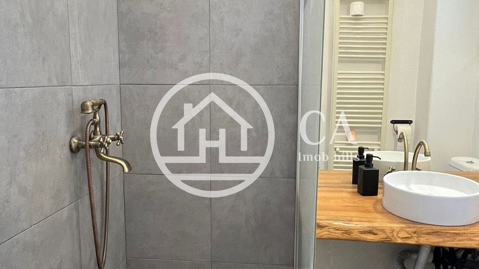 Apartament de închiriat cu 3 camere în zona ultracentrală, Oradea - Poză 6