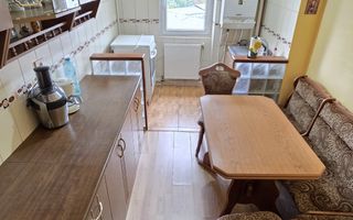 Apartament cu 3 camere, etaj 8, mobilat și utilat, zona GARĂ; - Poză 5