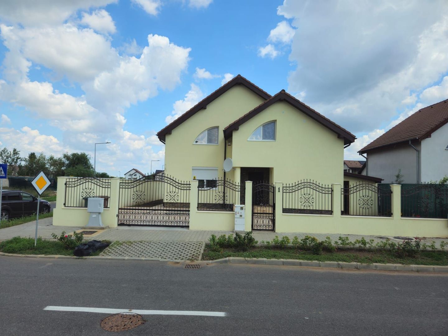 Casa de inchiriat cu  curte 500 metri Baneasa Aviatiei recent renovata - Poză 16