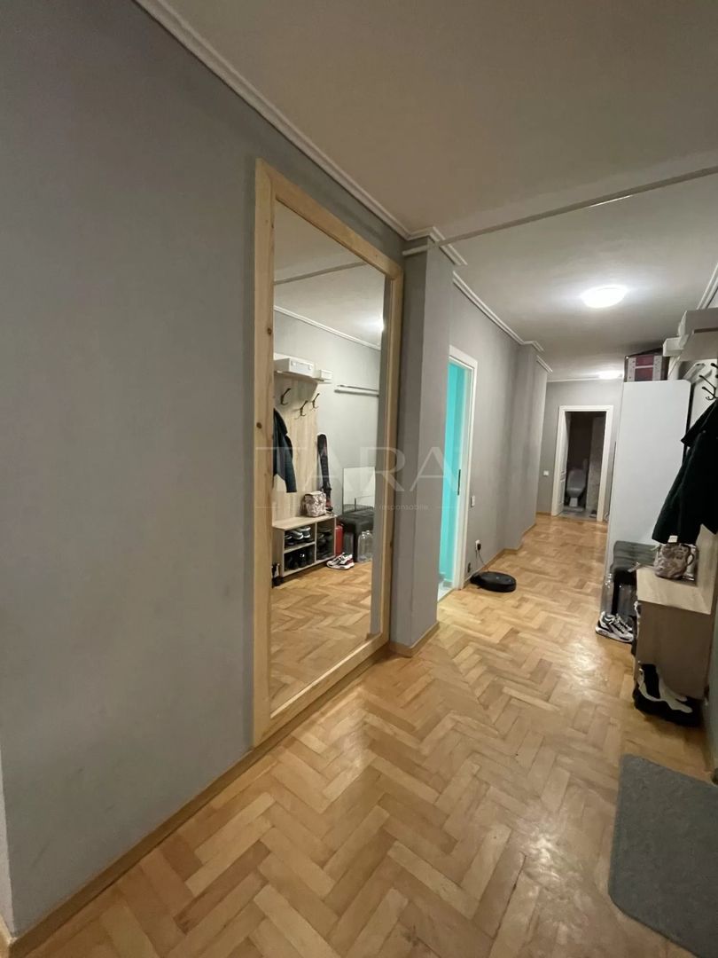 Apartament 3 camere, Floresti - Poză 4