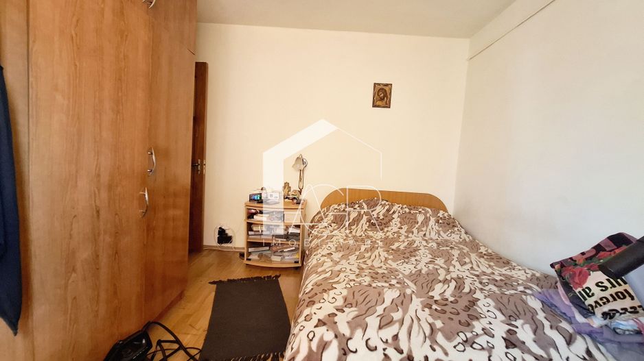 Apartament cu 3 camere, decomandat, zona Paltinis - Poză 6