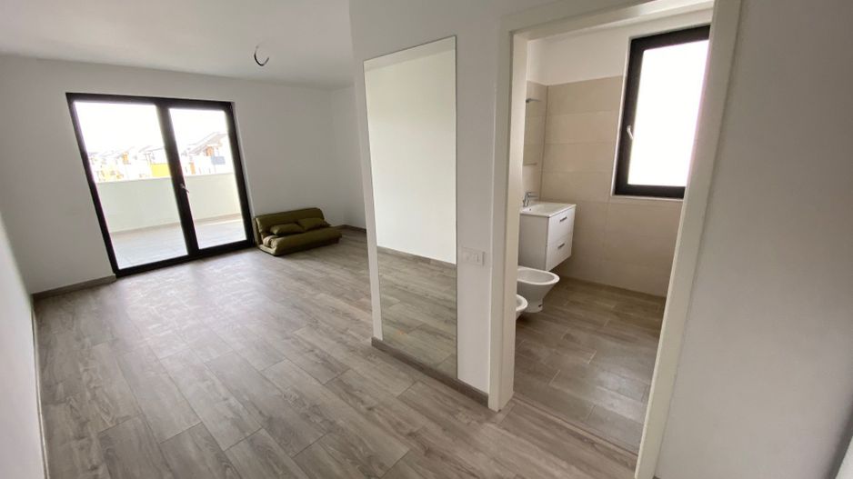 Penthouse  3 camere - Dumbravita - Poză 18