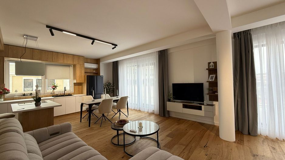 Luxury Duplex with Stunning Sunset Views *** Iancu Nicolae - Poză 2
