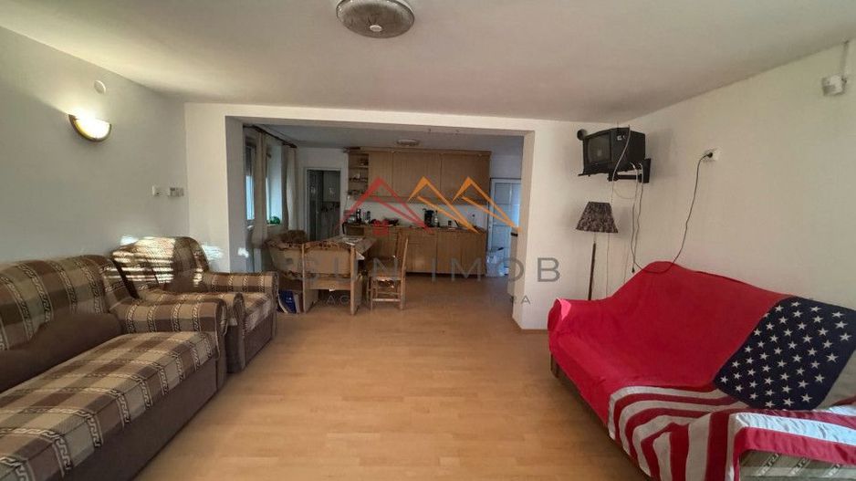 Casa 3 camere, garaj, teren 289 m2, central, stare buna, Campina, PH - Poză 6