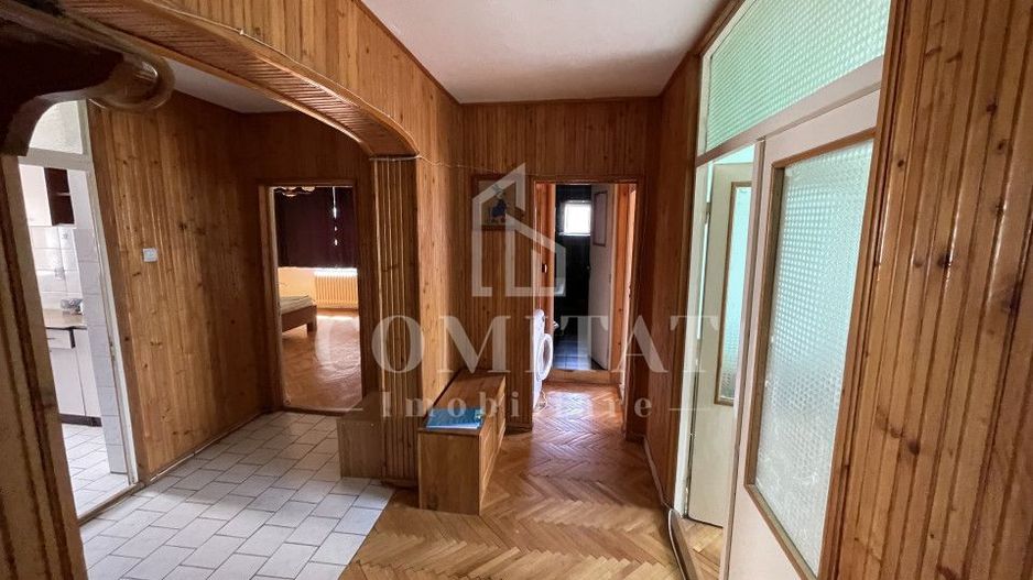 Apartament 4 camere | Zona Între Lacuri - Poză 2