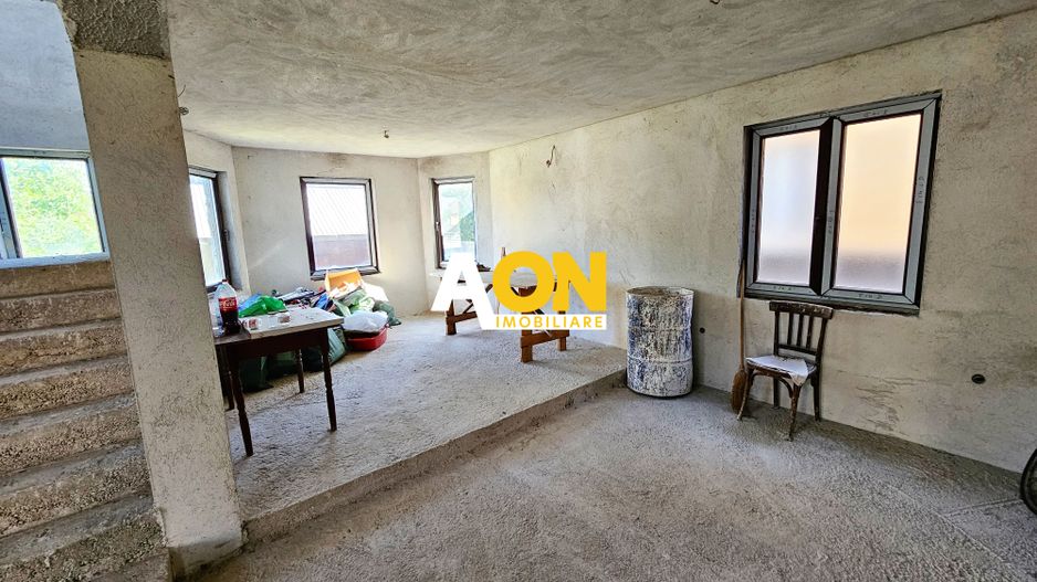 Casa la gri, S+P+M, 4 camere, 500 mp teren, Cetate, toate utilitatile - Poză 7