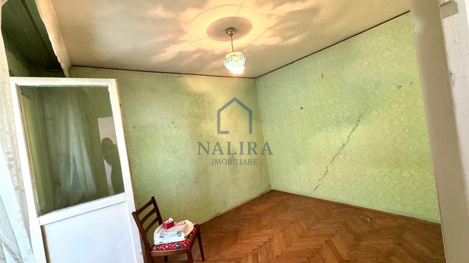 Apartament 2 camere de vanzare zona Semiluna - etaj 3/4 - Poză 4