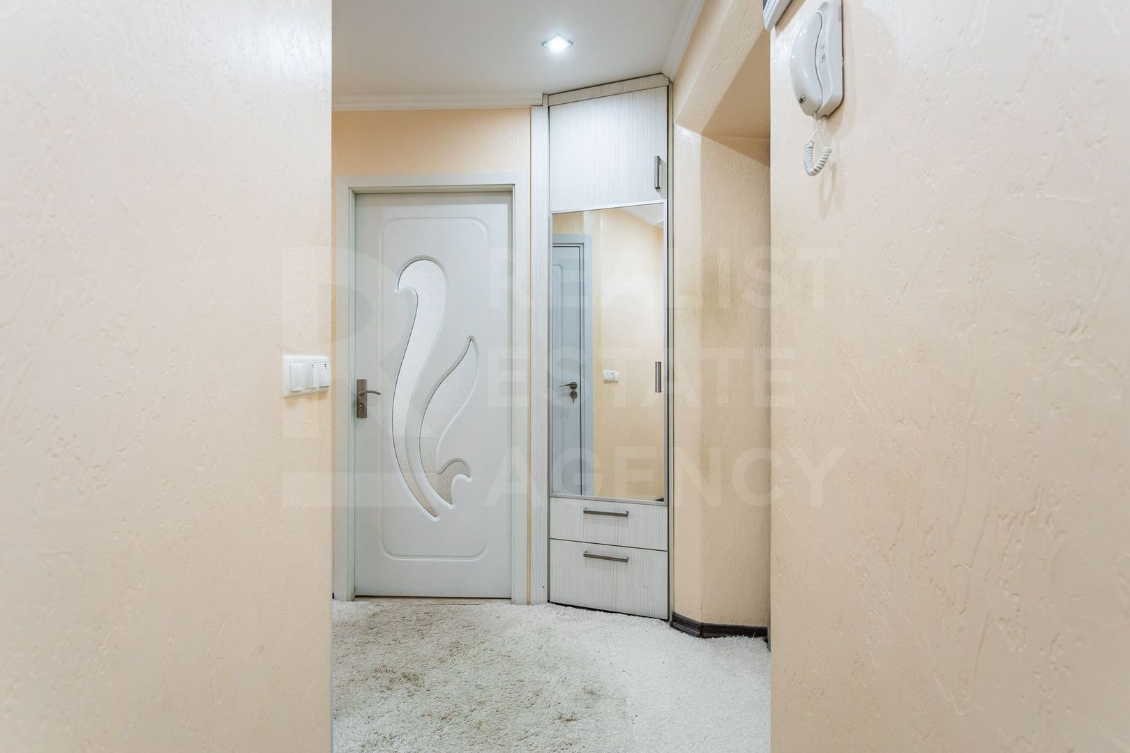 Vânzare, apartament, 2 camere, str. Miron Costin, Râșcani. - Poză 4