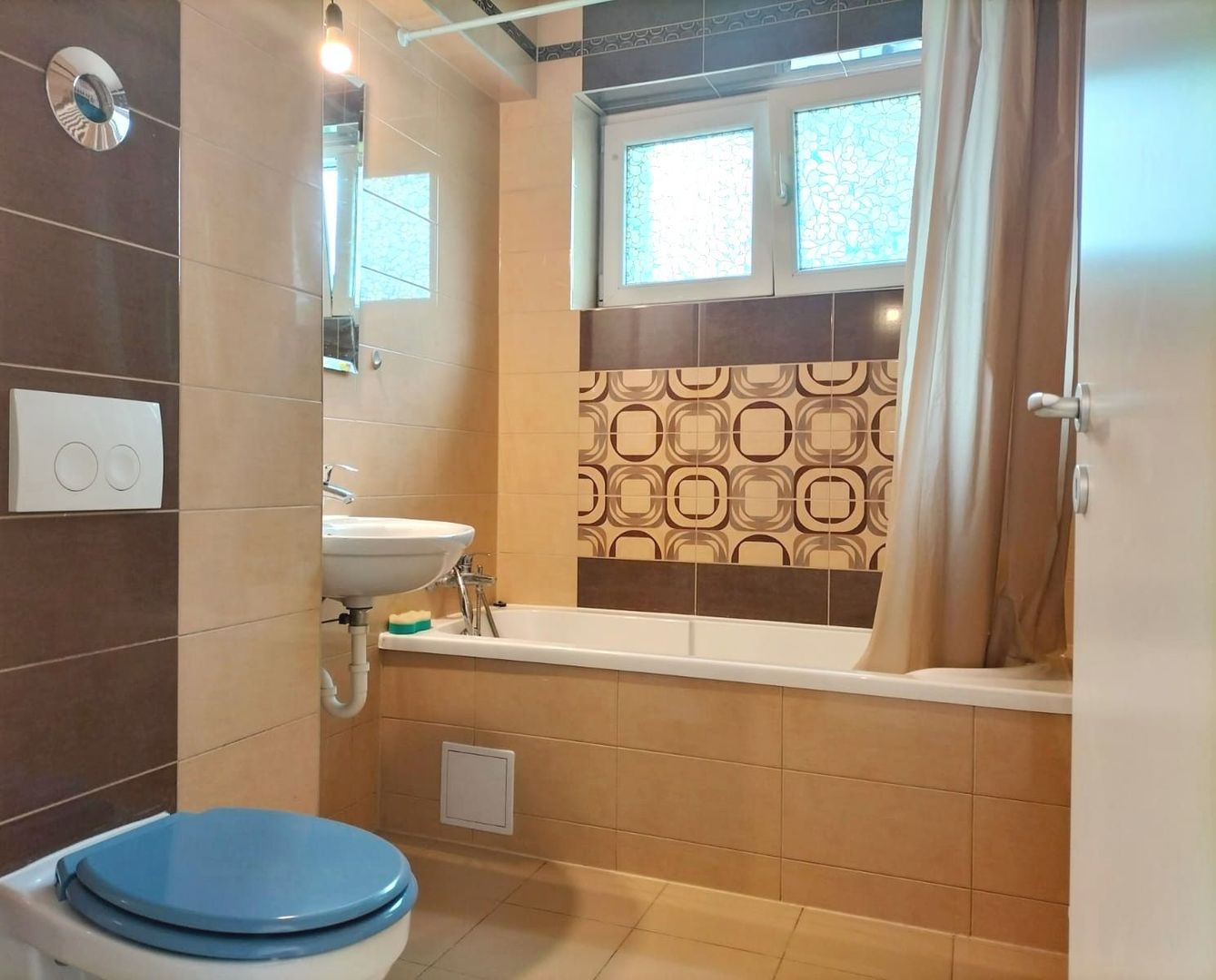 Vindem apartament 3 camere complet renovat cu vedere pe 2 parti - Poză 20