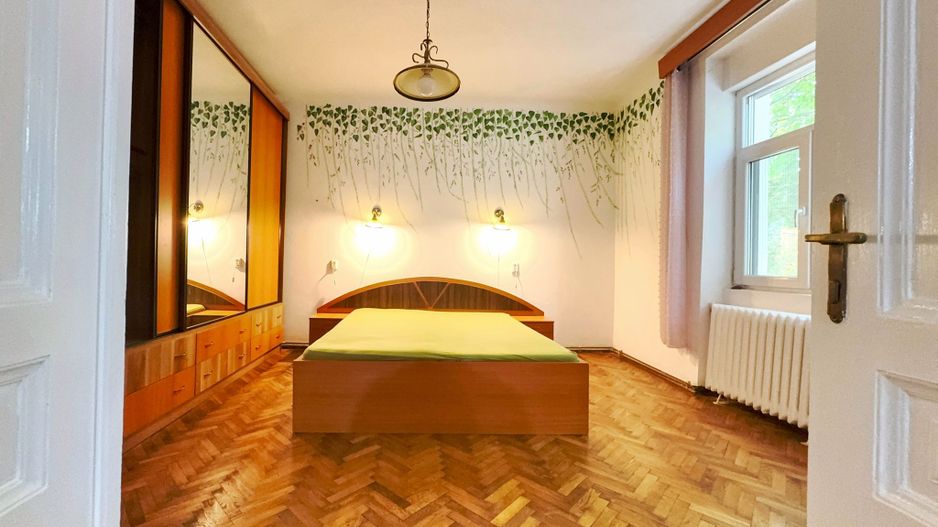 Casă / Vilă cu 6 camere de vânzare în zona Elisabetin - Poză 5