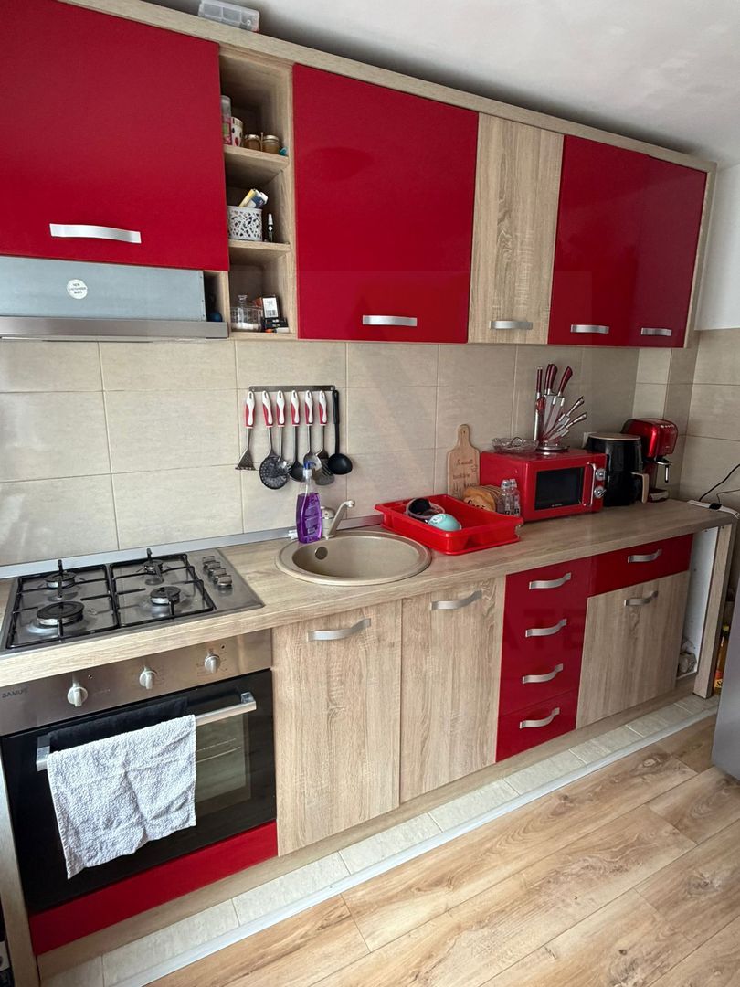 Apartament 2 camere etaj 2 cu 2 balcoane si parcare in Arhitectilor - Poză 5