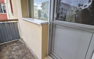 Apartament 3 camere | decomandat I etaj intermediar - Poză 9