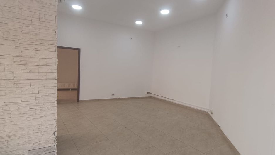 Spațiu Cafenea, Salon Cos., Cab.Stomat. !Vis a vis de Catedrala Neamul - Poză 4