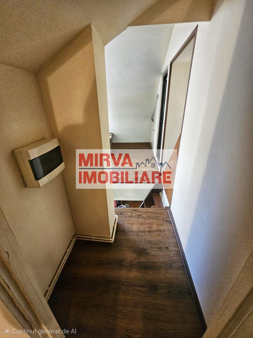 Casa P+1E+M, cu 5 camere în Cantacuzino – ideală birouri sau locuință - Poză 44