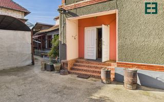 Casă cu 10 camere și 1437 mp teren în Ineu - Arad - Poză 24