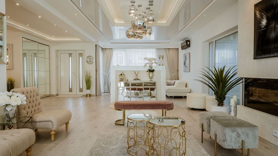 Vilă ultramodernă cu piscină - Poză 6