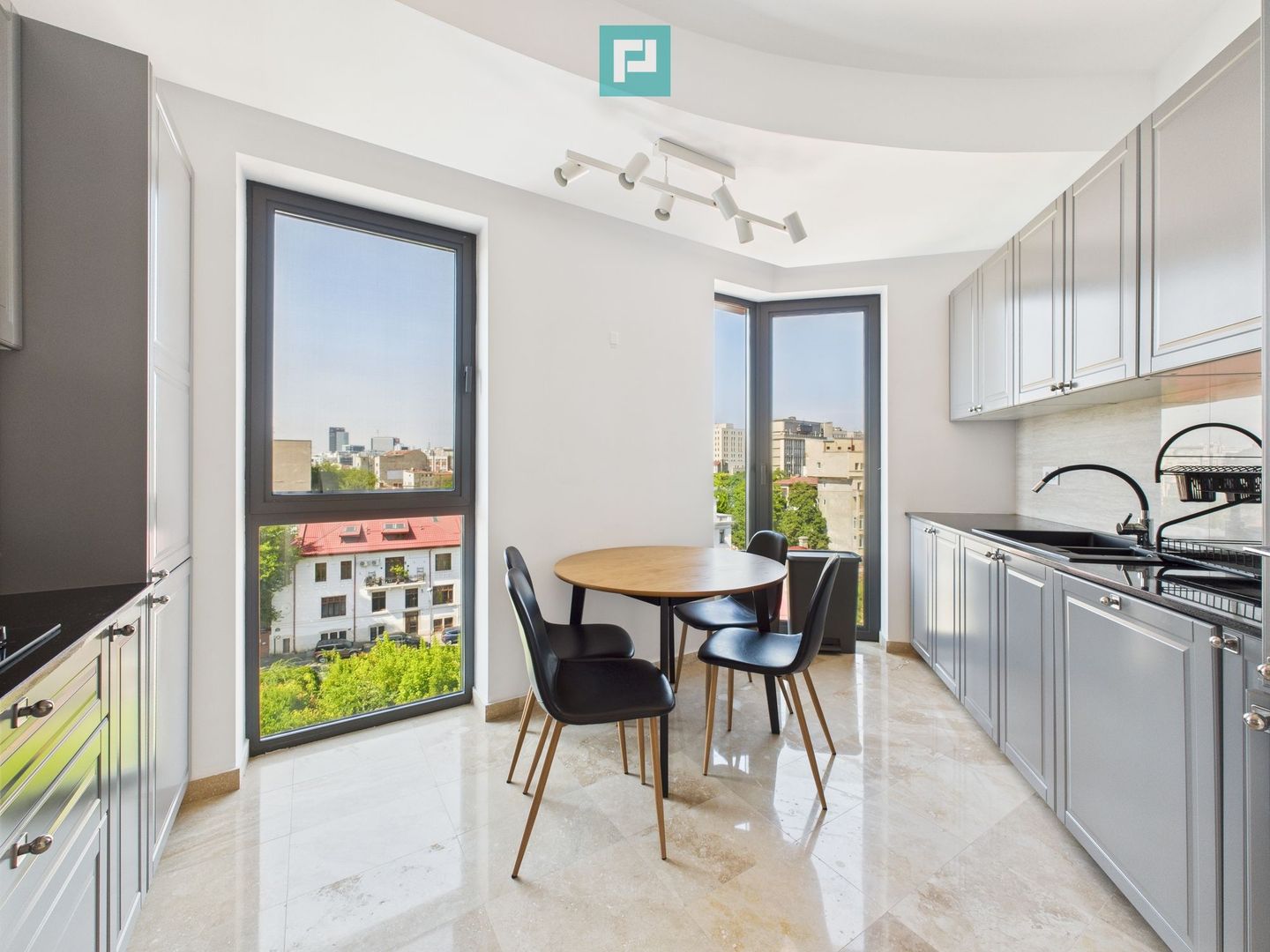 Apartament cu vedere panoramică și terasă, zona Cișmigiu - Poză 10