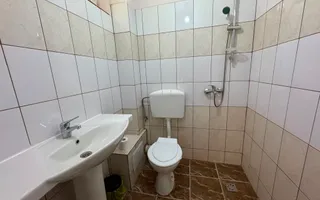 Duplex intreg ~ Frumusani ~ 1100 mp curte ~ - Poză 12
