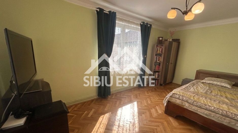 Vila cu Deschidere de 21m – Calea Poplăcii (Langa Parc) 950mp teren - Poză 13