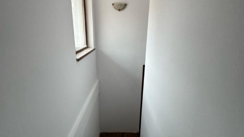 REȘEDINȚĂ EXCLUSIVISTĂ | 8 CAMERE | 4 BĂI | 2 LIVINGURI | TEREN 679 MP - Poză 7